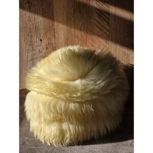 Women's Genuine Tuscon Lamb Skin Fur Hat
